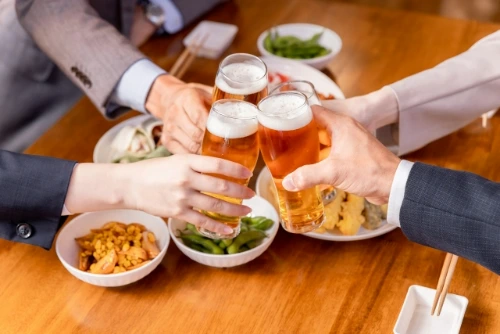 宴会のビール